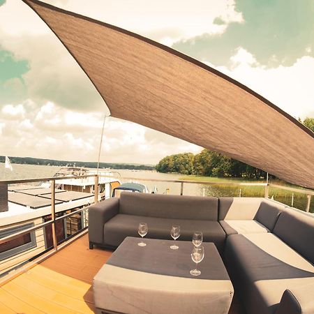 Traumzeitboot2 Auf Dem Scharmuetzelsee Bad Saarow Ngoại thất bức ảnh